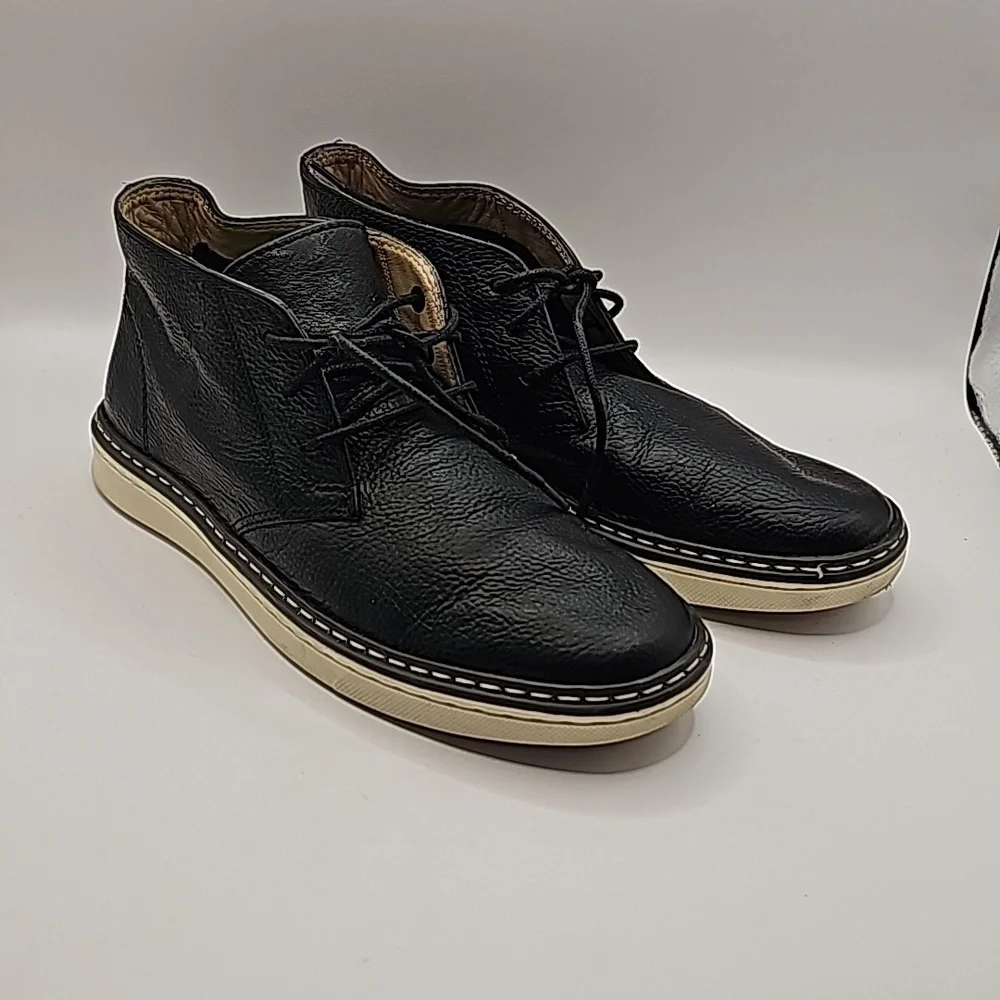 Johnston & Murphy Kids Mcguffey Chukka Big Kid size 2
